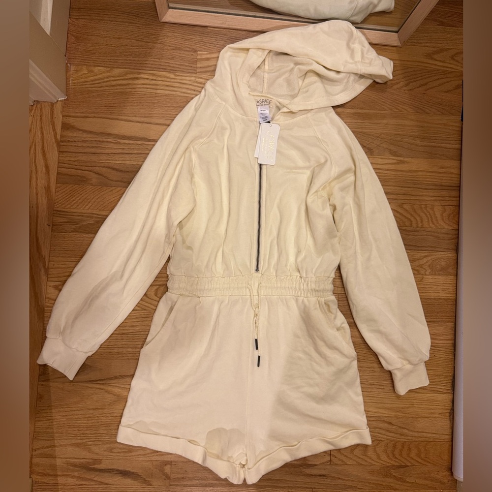 NWT L*Space Off-White Hooded Romper